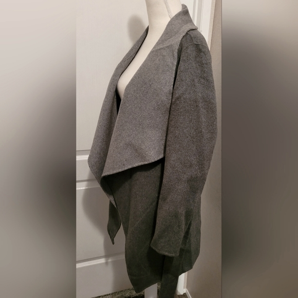 EUC Nanette Lepore gray cardigan Size S/P - Picture 2 of 5
